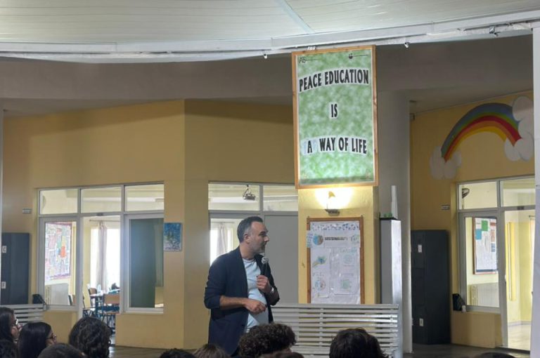 Middle school students attending an interactive ‘Clear Lungs, Clear Future’ session with Dr. Carlos Noujeim at LWIS-AiS, Keserwan, Lebanon – learning about the dangers of smoking and healthy living.